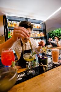 V BAR София Grand Opening