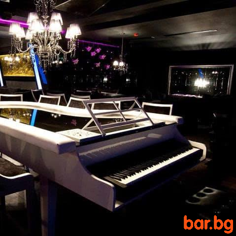 Piano Bar UMBRELLA Pleven