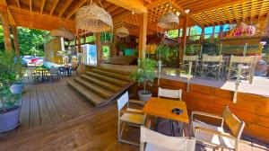 PERLA Lounge & RestoBar