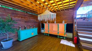 PERLA Lounge & RestoBar