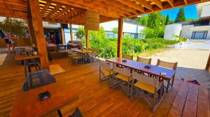 Beach Bar